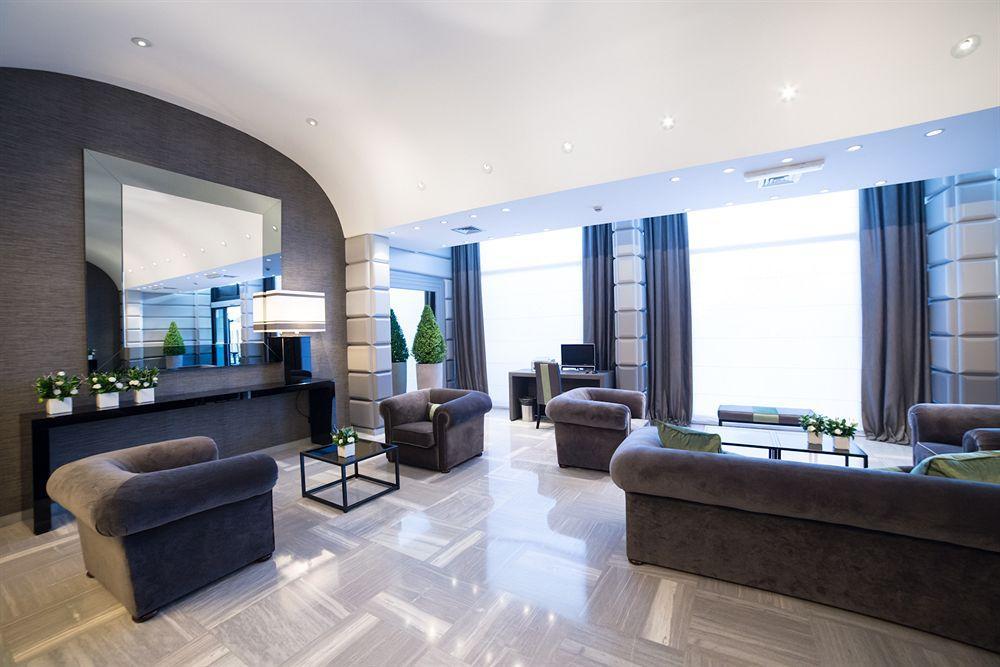 الشقق الفندقية رومافي  Residenze Garden المظهر الخارجي الصورة