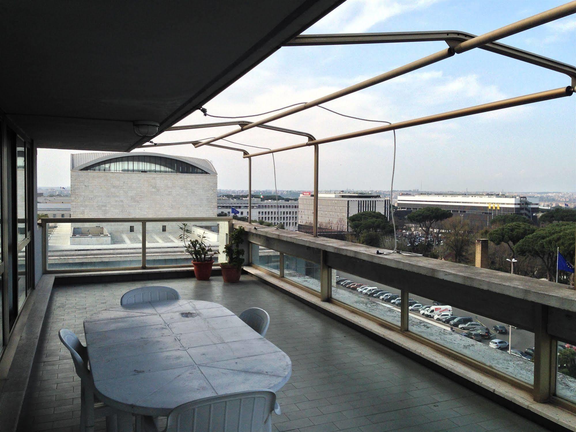 الشقق الفندقية رومافي  Residenze Garden المظهر الخارجي الصورة